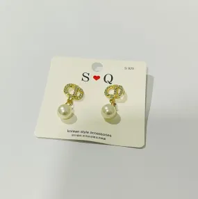 Alphabet Earrings Women's Luxury Gold Color Pearl Stud Earrings S2466965