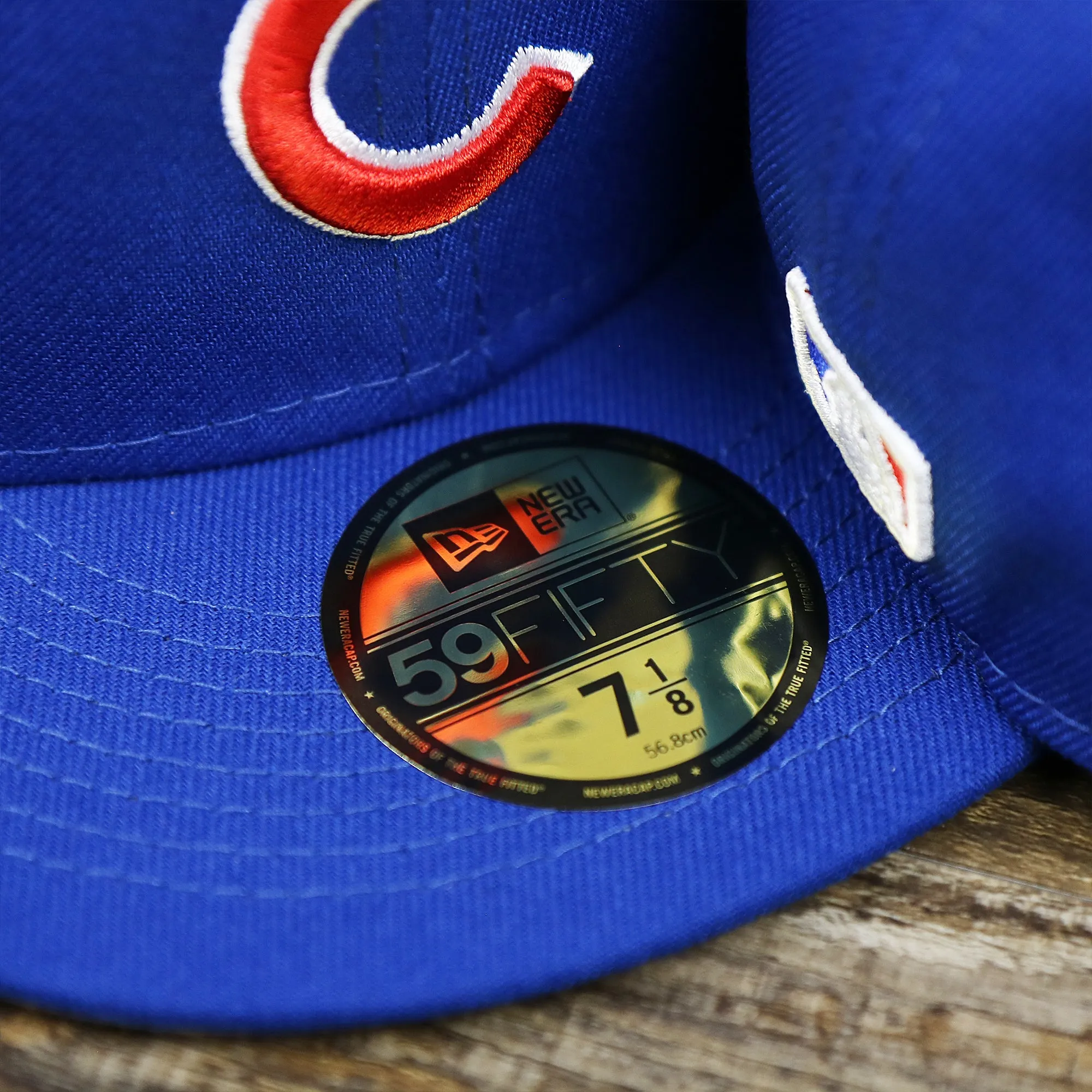 Chicago Cubs Wrigley Field Cloud Icon Side Patch Gray Bottom 59Fifty Fitted Cap | Royal Blue 59Fifty Cap