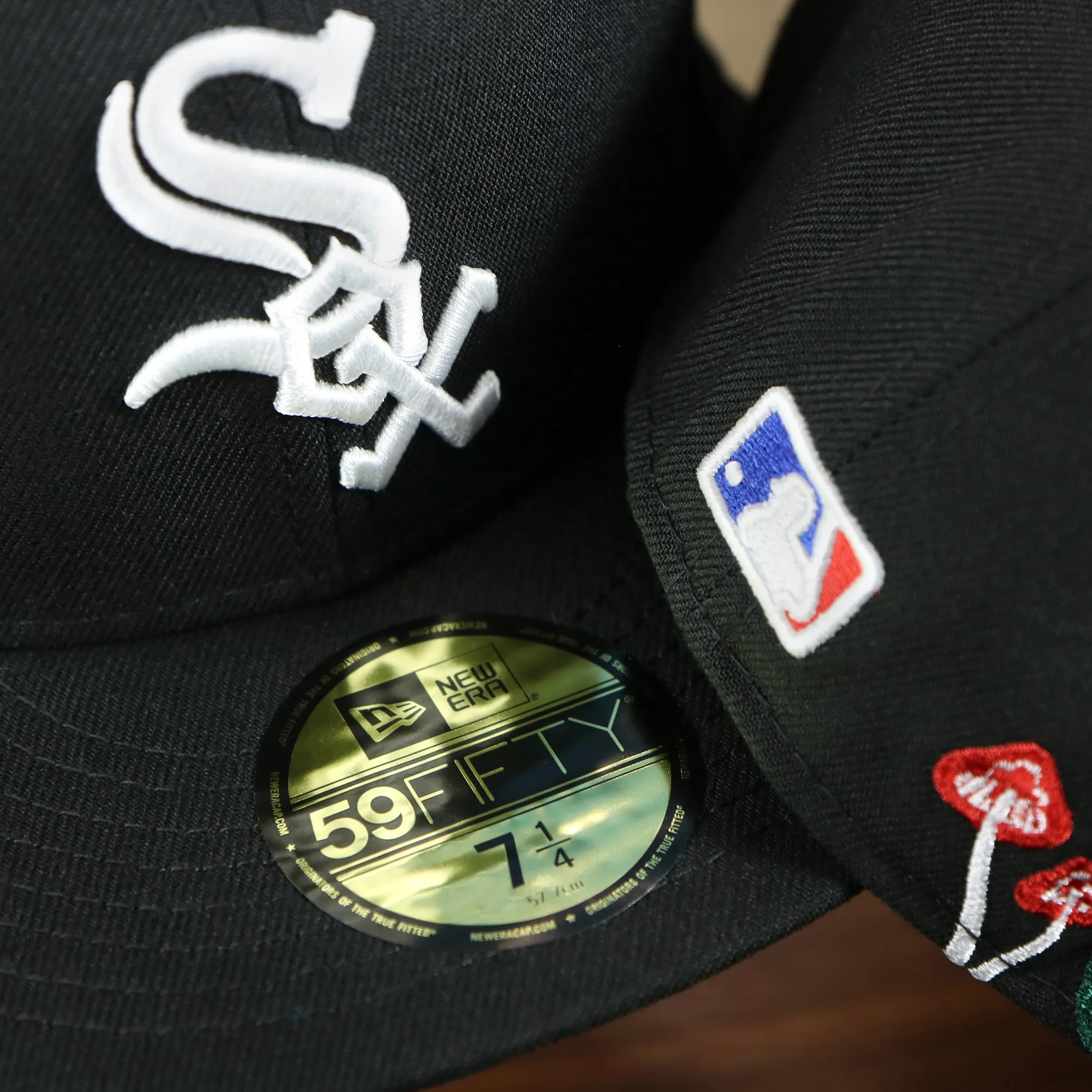 Chicago White Sox Gray Bottom Bloom Spring Embroidery 59Fifty Fitted Cap | Black 5950 Cap