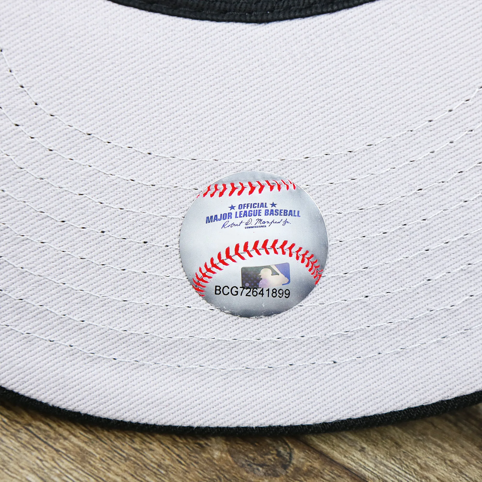 Chicago White Sox Southside Cloud Icon Side Patch Gray Bottom 59Fifty Fitted Cap | Black 59Fifty Cap