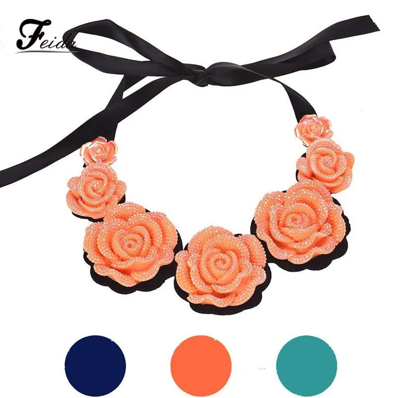 Feida Super 3 COLORS Retro Rose Flower Rhinestone Necklace Short Clavicle Pendants