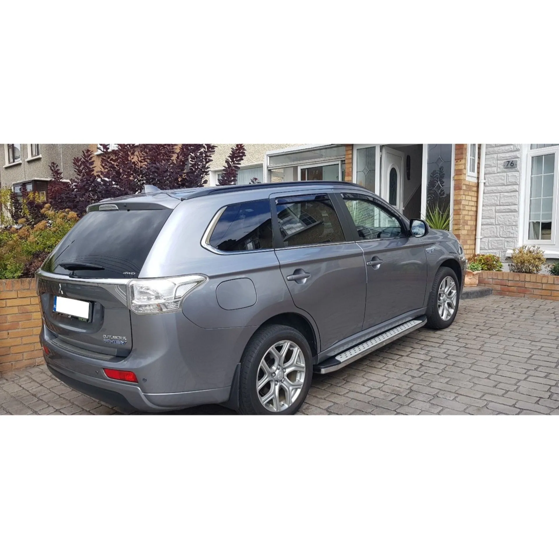 Freedom Side Steps Running Boards for Mitsubishi Outlander PHEV 2013-2021