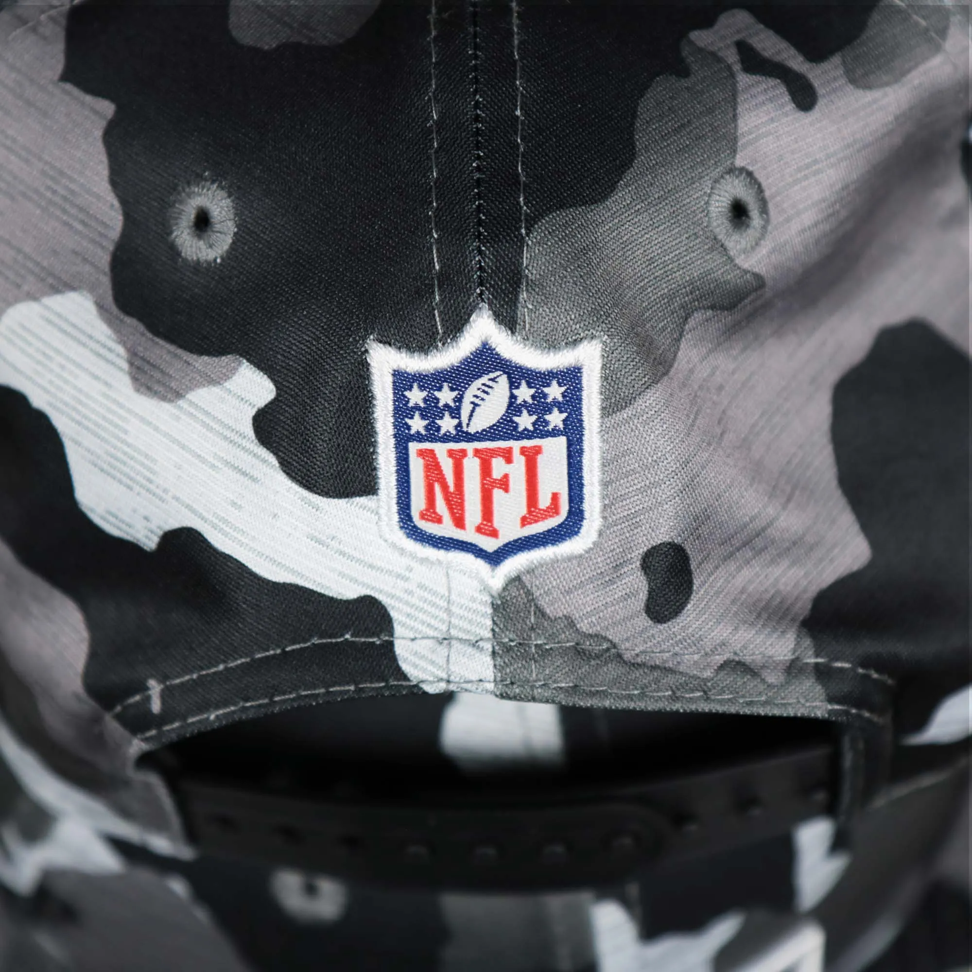 Los Angeles Raiders NFL OnField Summer Training 2022 Camo 9Fifty Snapback | Black Camo 9Fifty