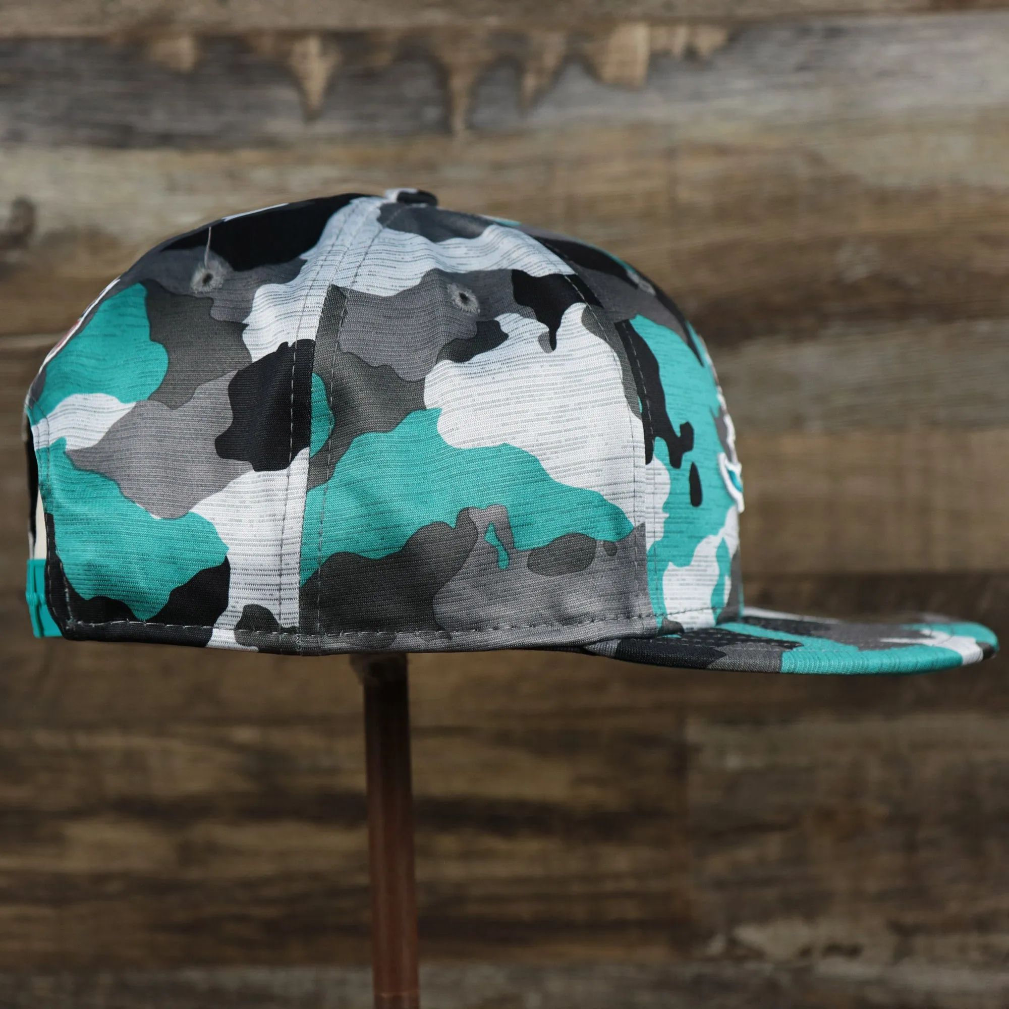 Miami Dolphins NFL OnField Summer Training 2022 Camo 9Fifty Snapback | Turquoise Camo 9Fifty