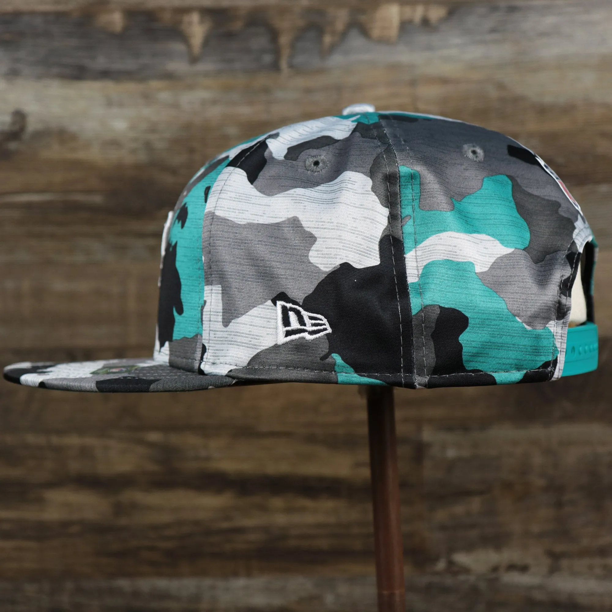 Miami Dolphins NFL OnField Summer Training 2022 Camo 9Fifty Snapback | Turquoise Camo 9Fifty