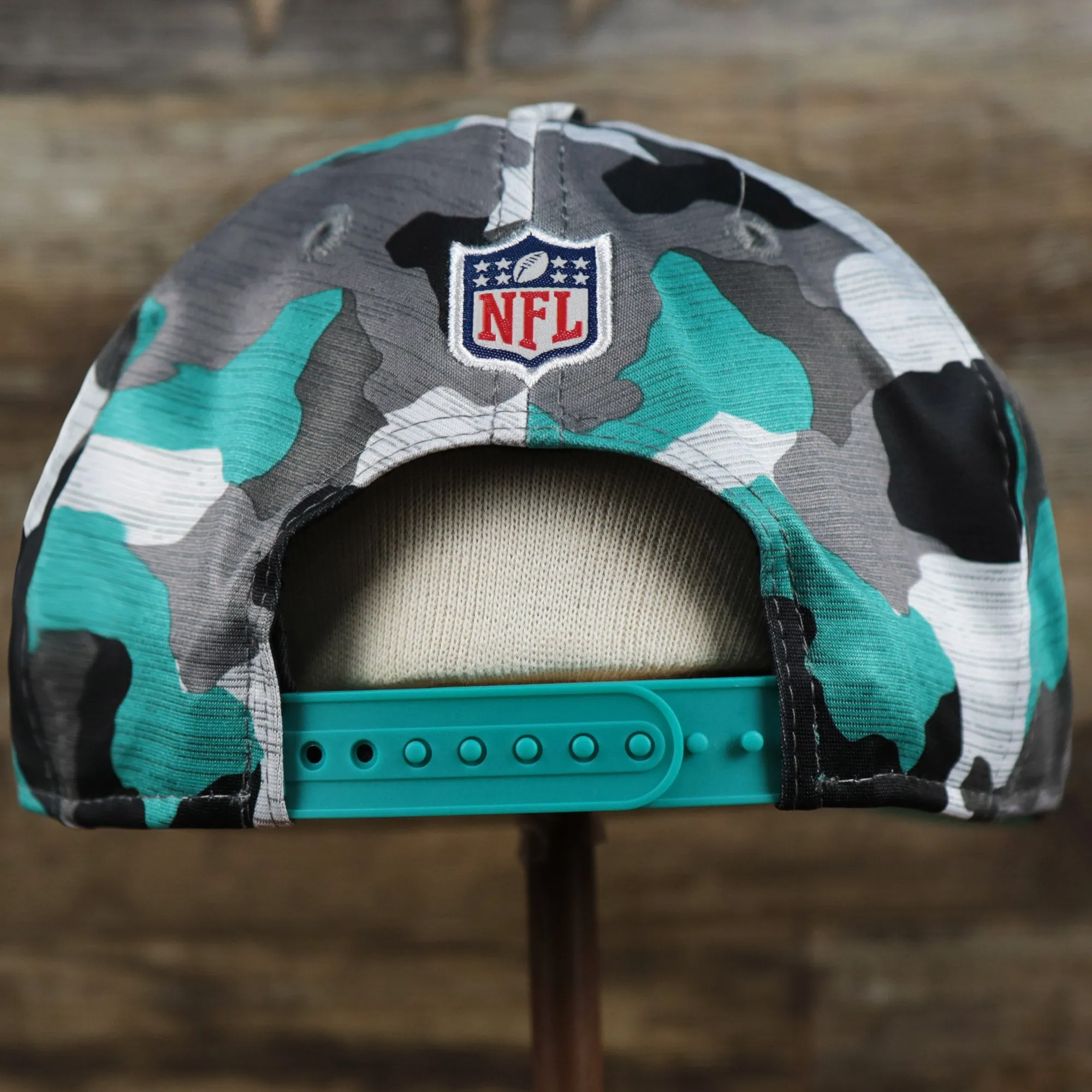 Miami Dolphins NFL OnField Summer Training 2022 Camo 9Fifty Snapback | Turquoise Camo 9Fifty