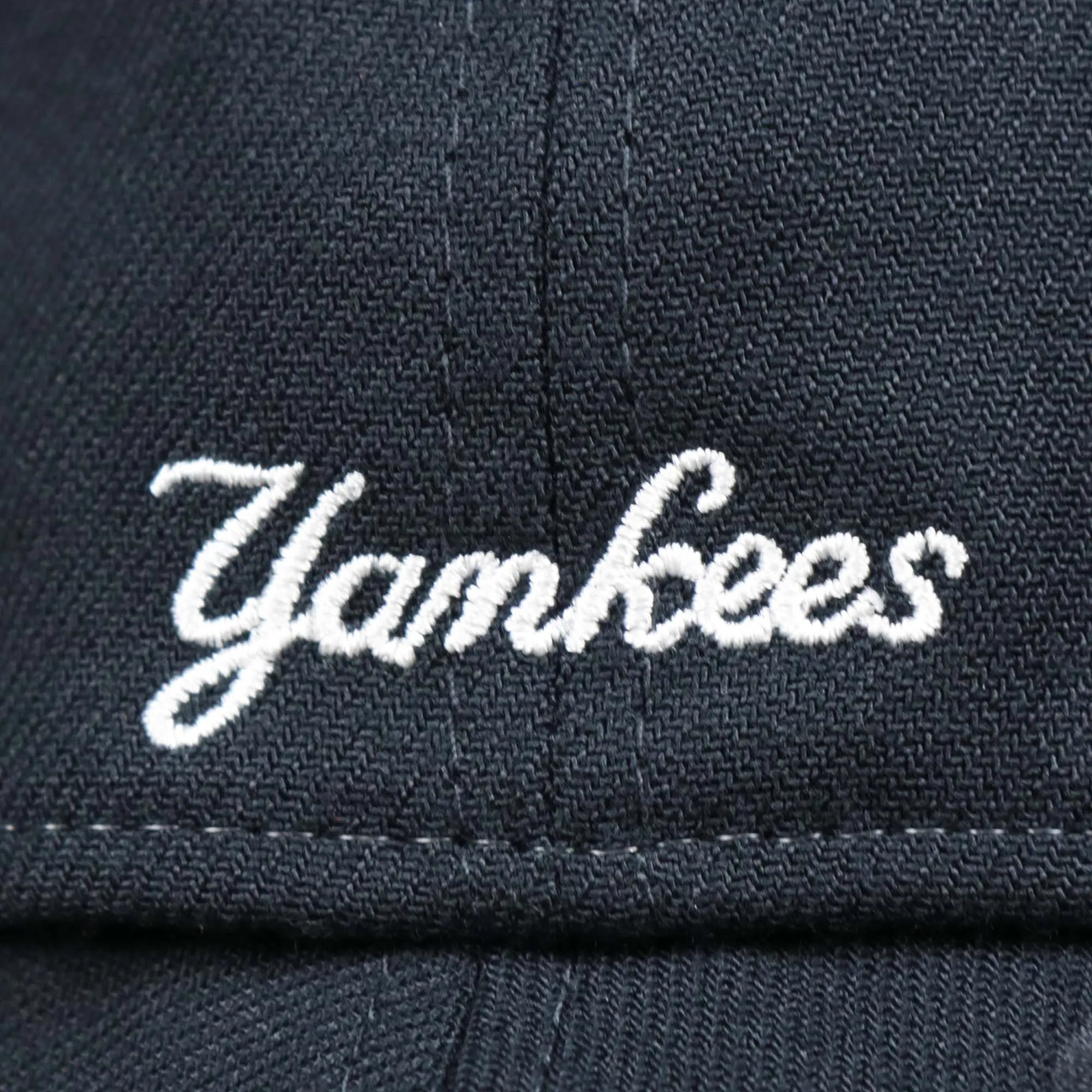 New York Yankees 2022 4th of July Stars And Stripes 39Thirty | Red FlexFit Cap