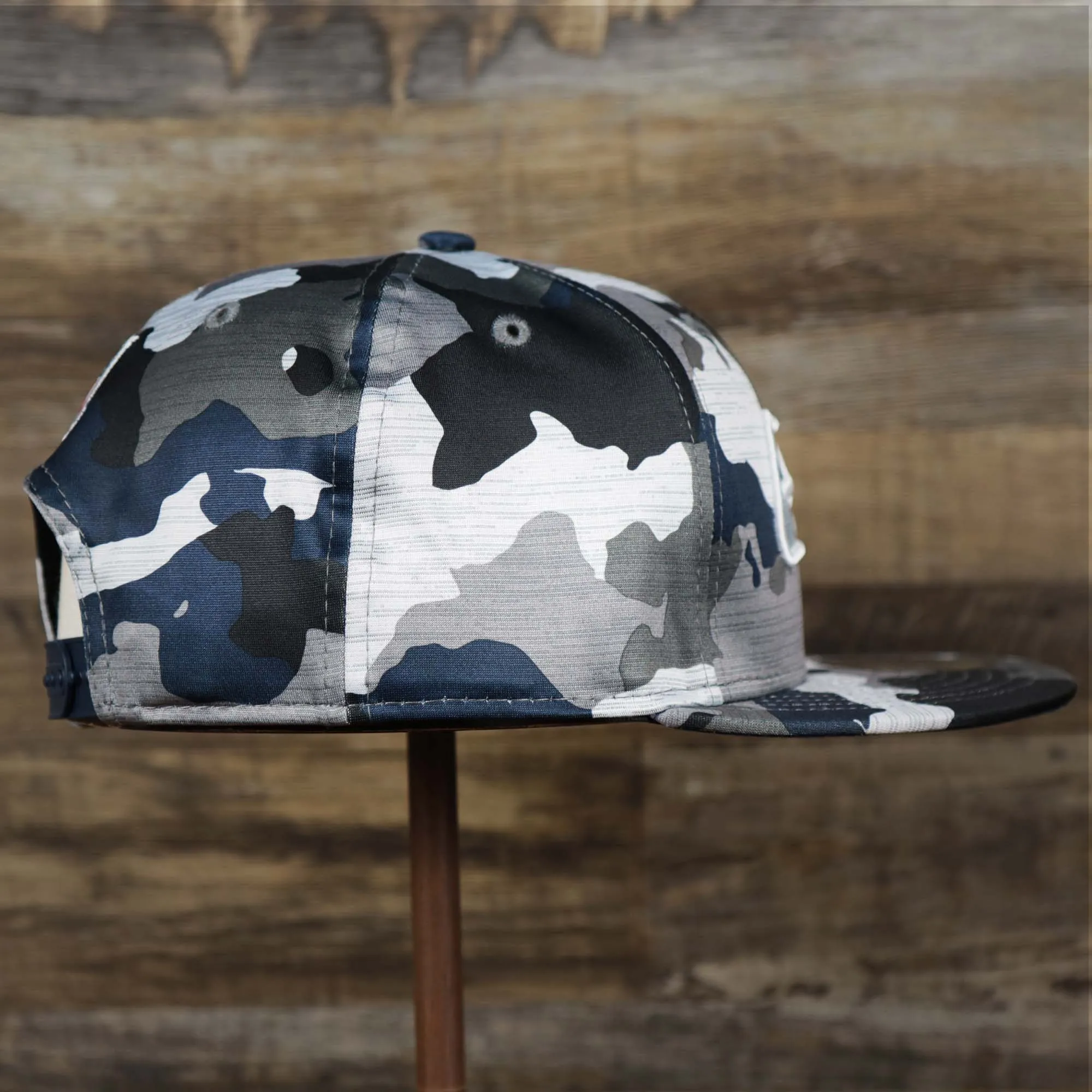 Seattle Seahawks NFL OnField Summer Training 2022 Camo 9Fifty Snapback | Navy Blue Camo 9Fifty