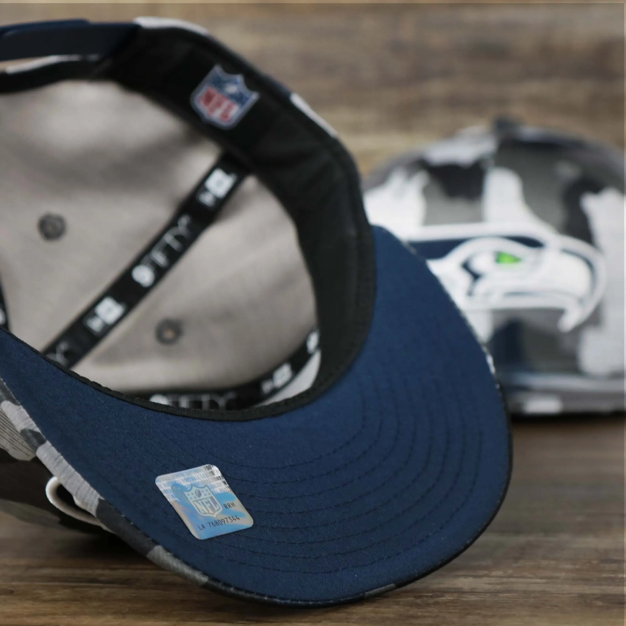 Seattle Seahawks NFL OnField Summer Training 2022 Camo 9Fifty Snapback | Navy Blue Camo 9Fifty