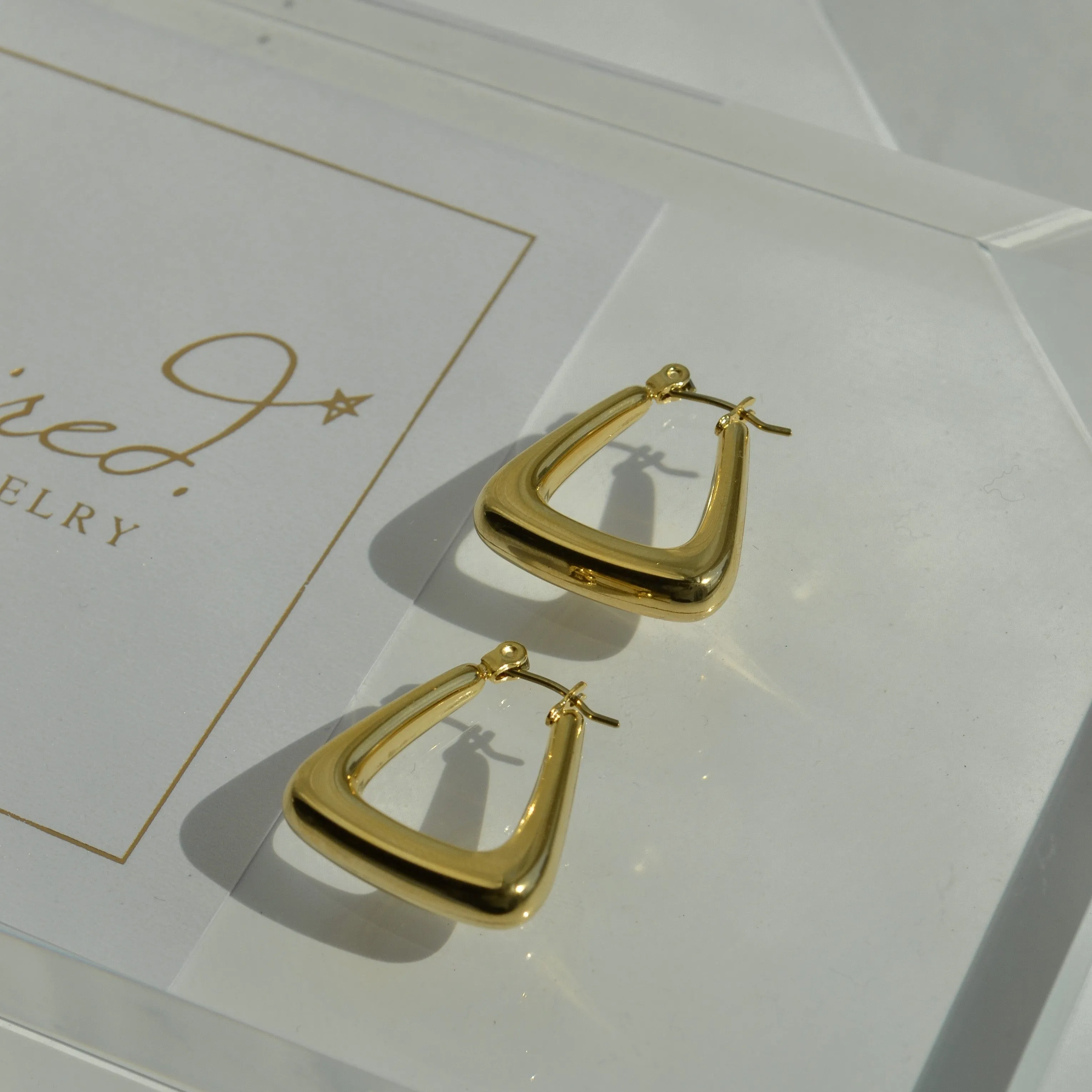 TRAPEZOID EARRINGS