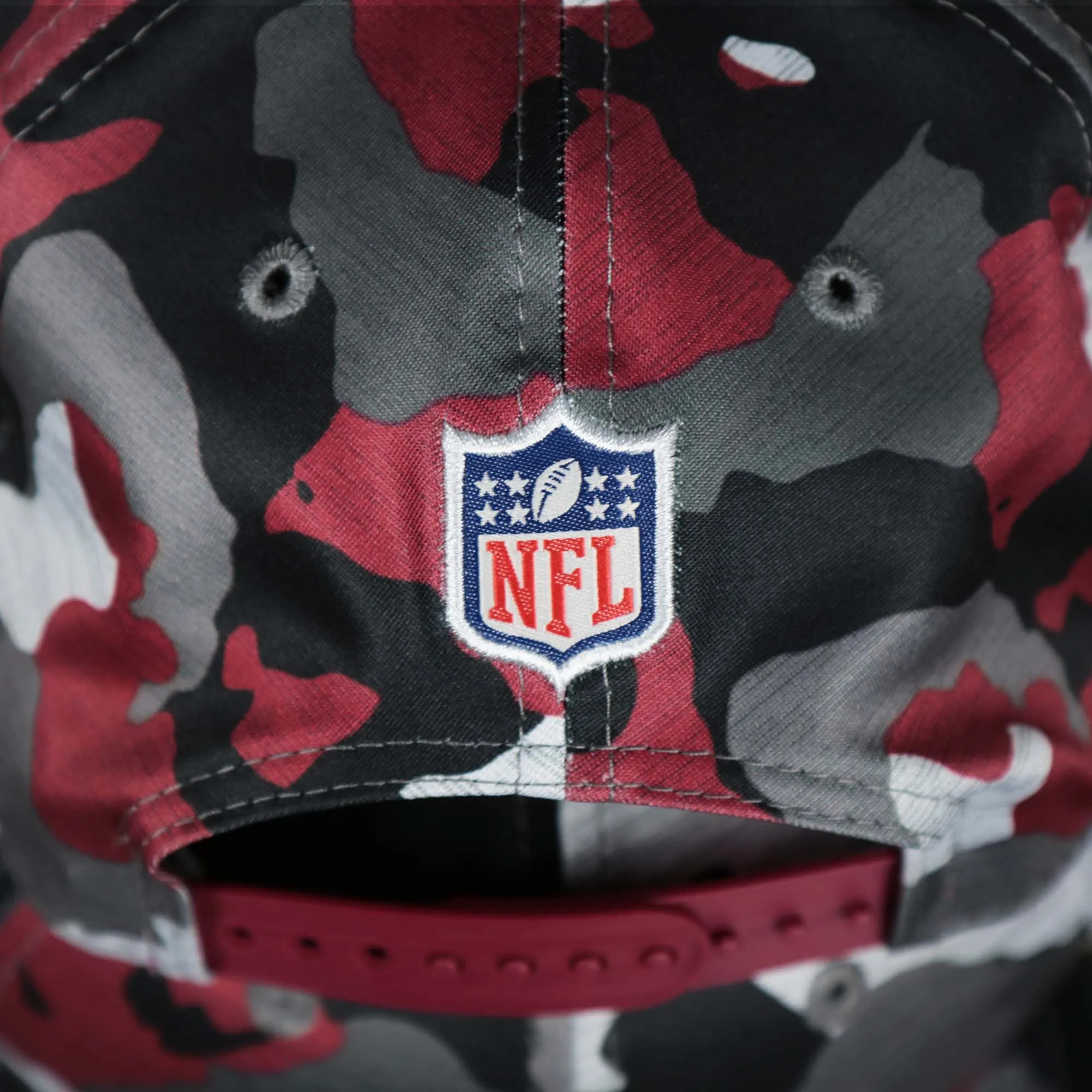 Washington Commanders NFL OnField Summer Training 2022 Camo 9Fifty Snapback | Burgundy Camo 9Fifty