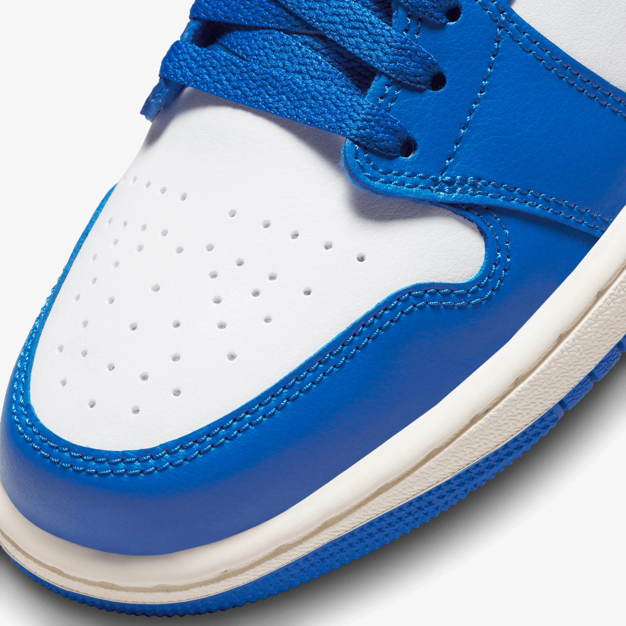 WMN'S AIR JORDAN 1 LOW 'SPORT BLUE/GYM RED-WHITE-SAIL'