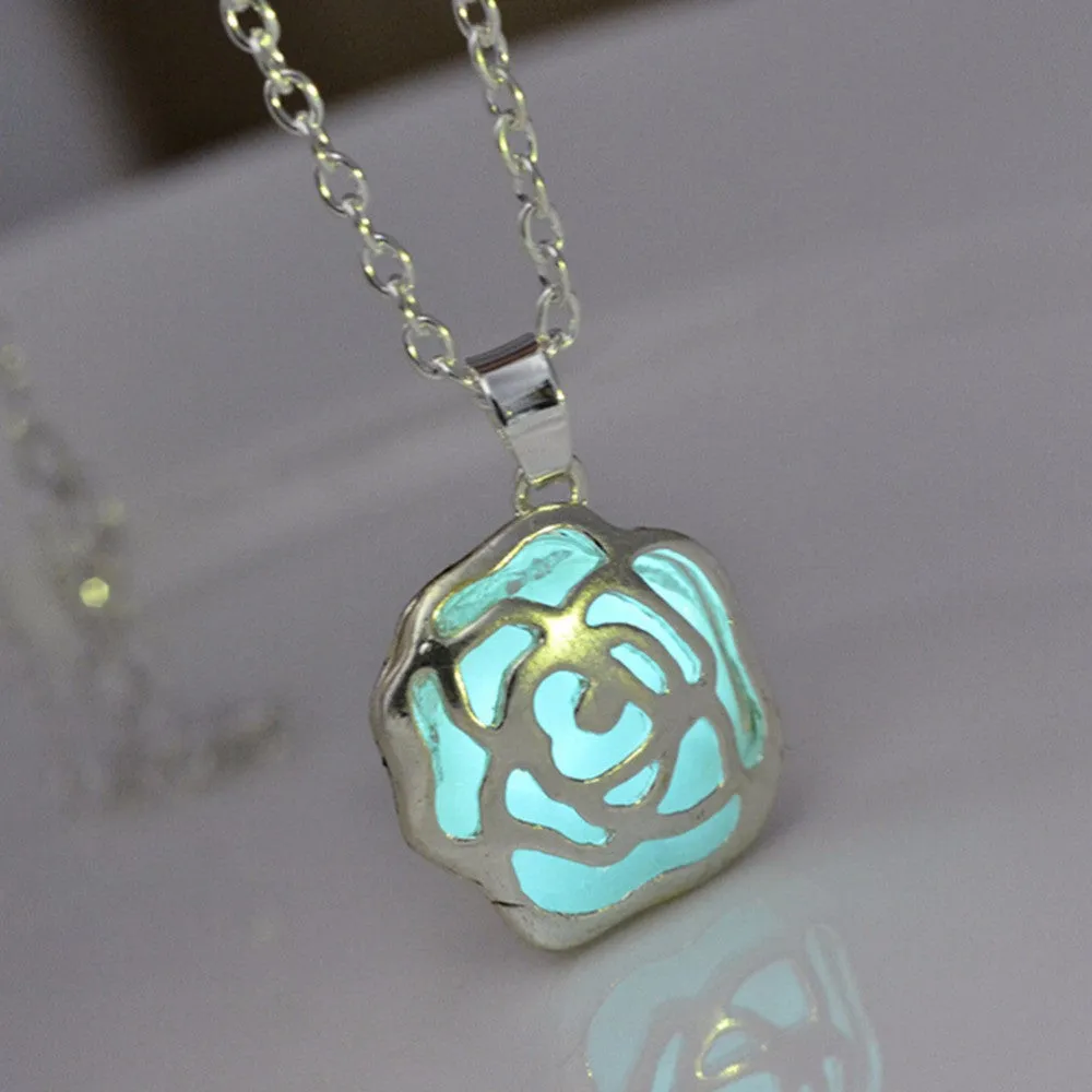 Women Chocker Pendants Necklace Glow In The Dark Locket Hollow Glowing Rose Shape Stone Pendant SM6